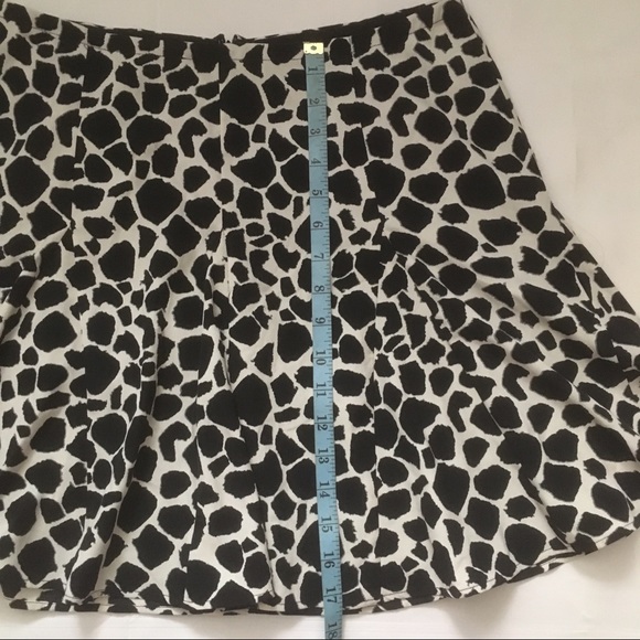 PJK Patterson J Kincaid Animal print flounce mini - Picture 3 of 8